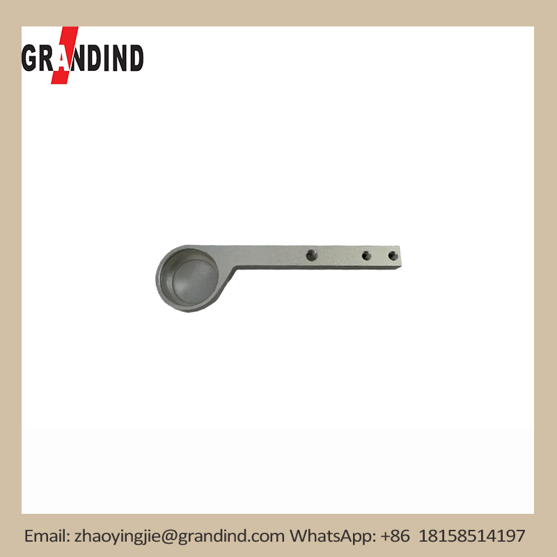 CNC加工された小型ブラケット